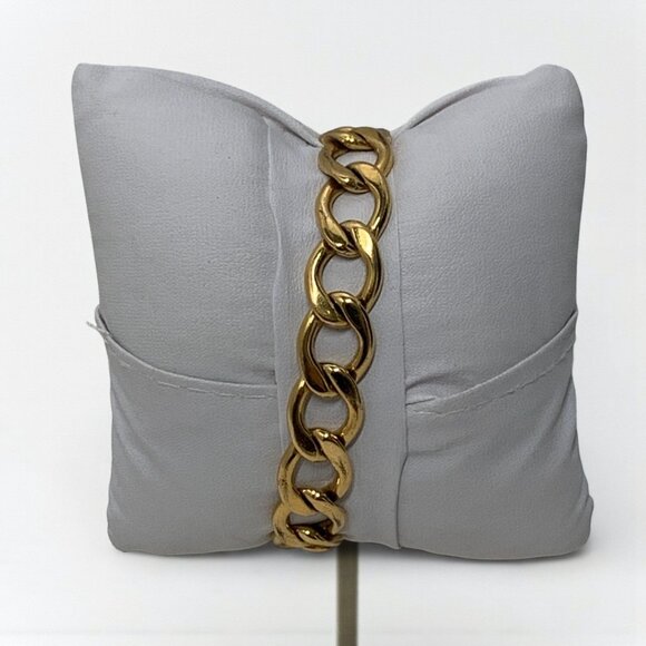 Juicy Couture Gold-Tone Chain Link Bracelet With Toggle Clasp 8" - Picture 3 of 6